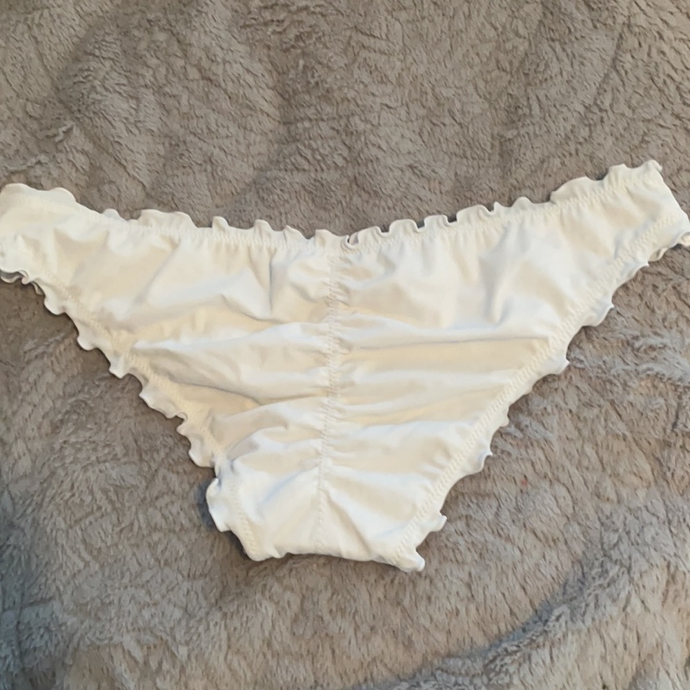 NWT White Ruffled Bathing Suit Bottom - Picture 2 of 4